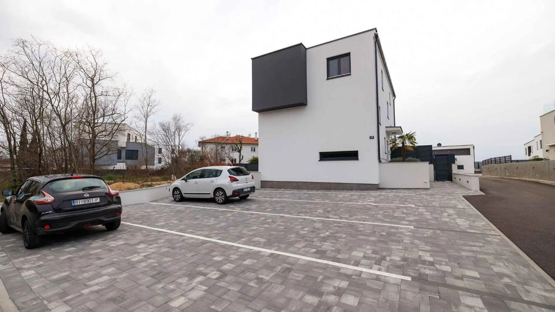 Apartment In Njivice - Insel Krk 50516